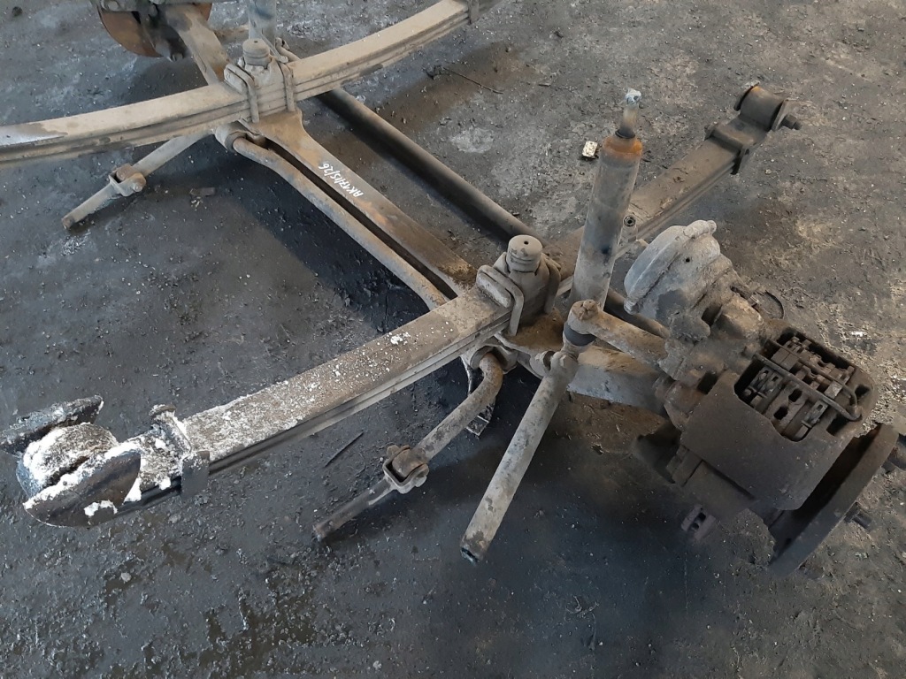 фото №9, Oś передня балка перед щітки ресори підвіска автобус isuzu turquoise