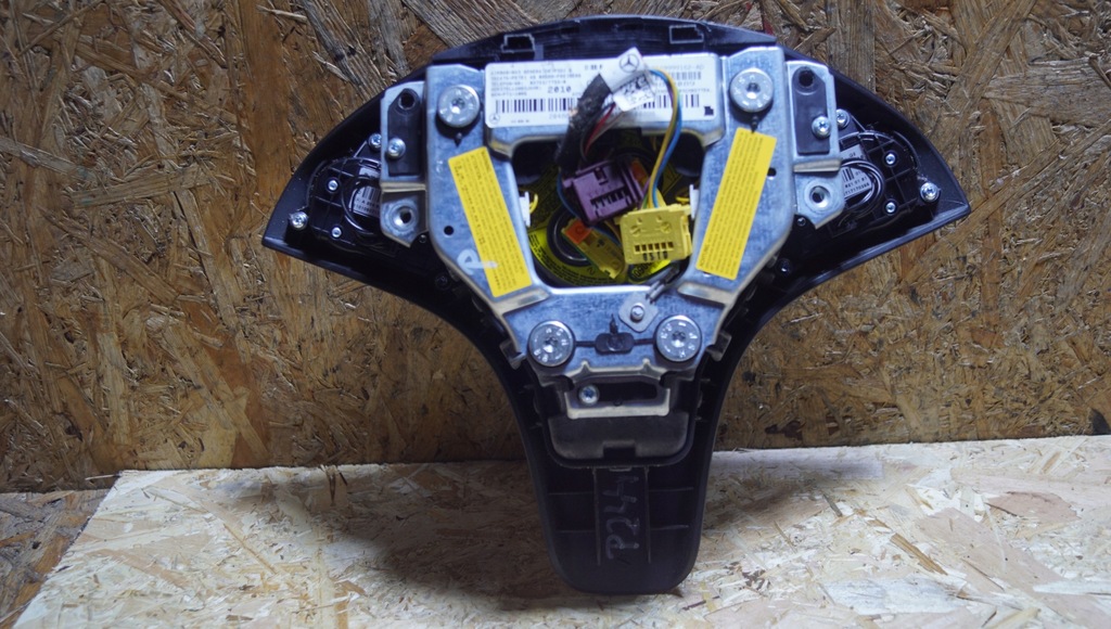 фото №12, Подушка безопасности водителя mercedes c w204 2048605502