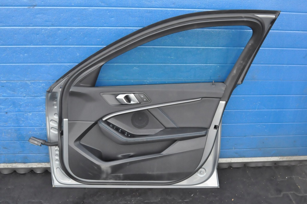 фото №10, Bmw 1 f40 дверь правый перед передние c4w