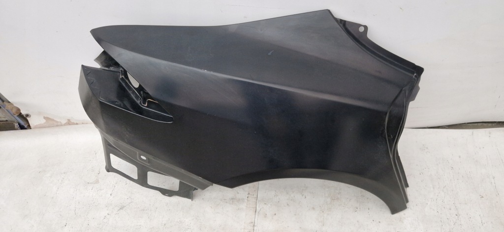 Tesla s крыло  задний правый Доставка
