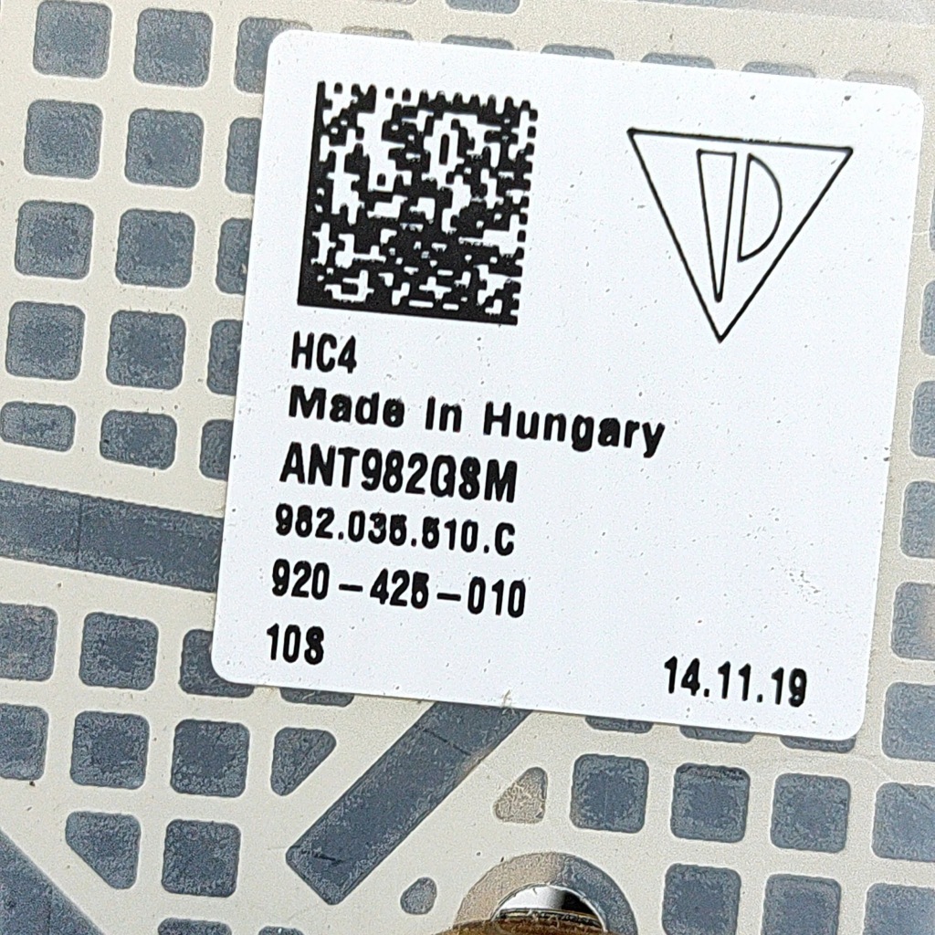 Audi e-tron 2020 антена gps Недорого