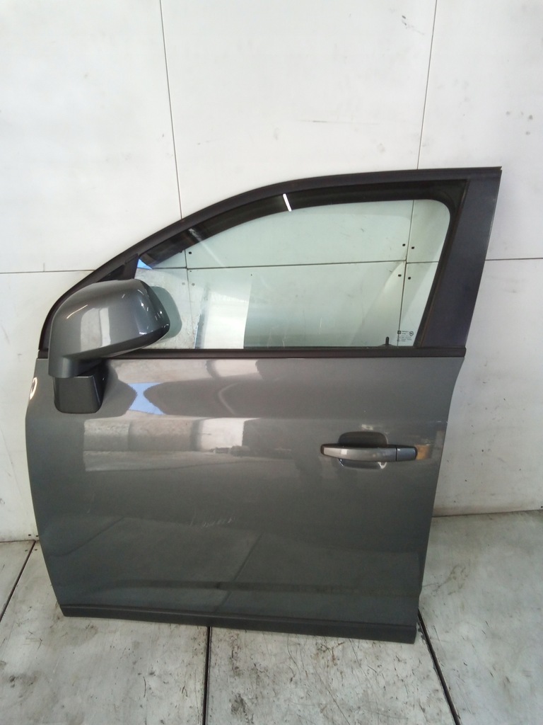 фото №1, I143 дверь левый перед chevrolet orlando szary