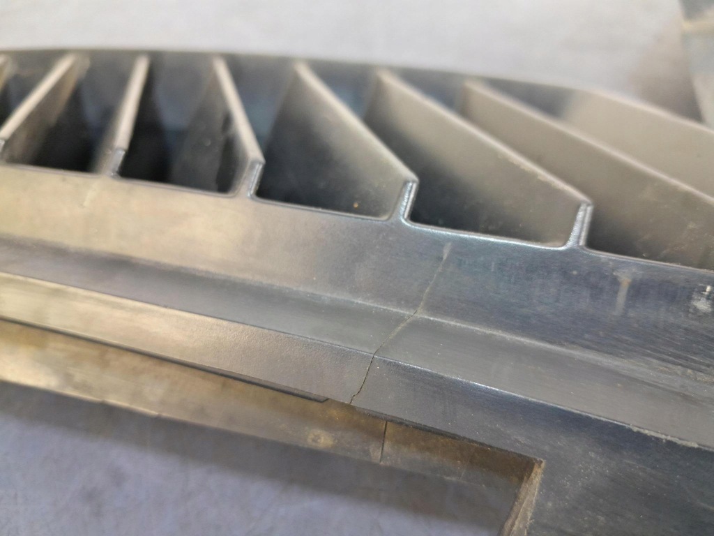 фото №3, Mitsubishi colt vi решётка радиатора решётка радиатора