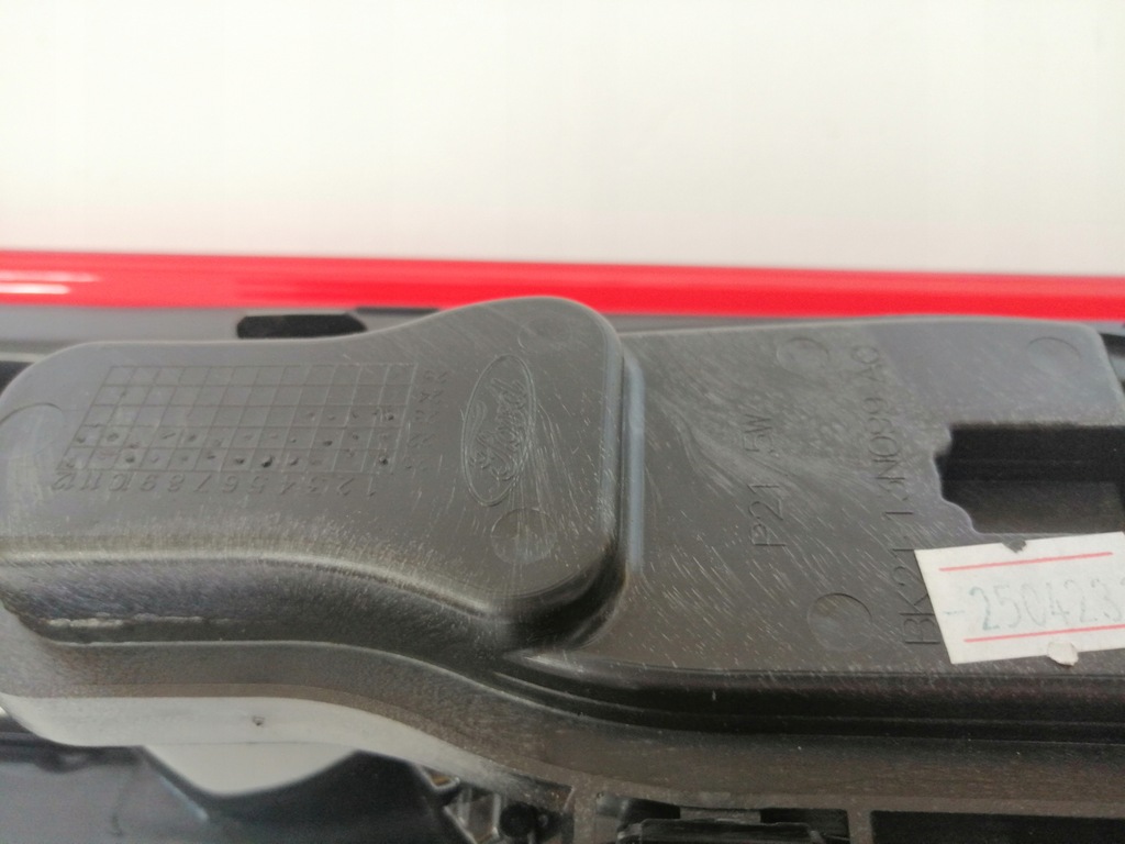 фото №12, Ford transit custom lift лампа задняя левая