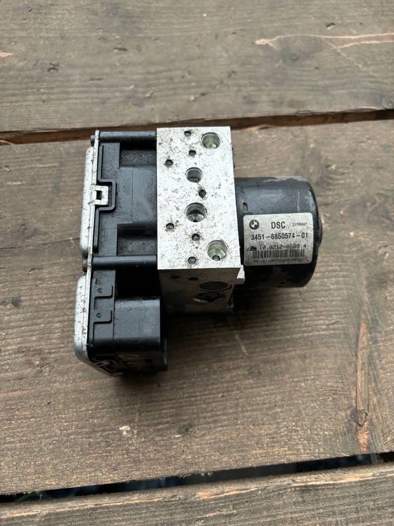 Купить Bmw x3 f25 6857643 насос dsc