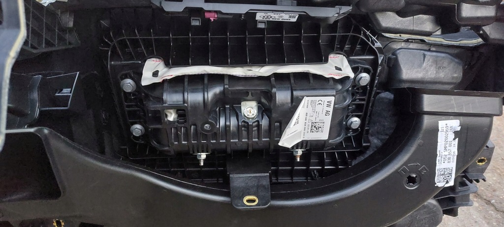 фото №9, Audi q3 83a приборная панель 2x подушка 20r