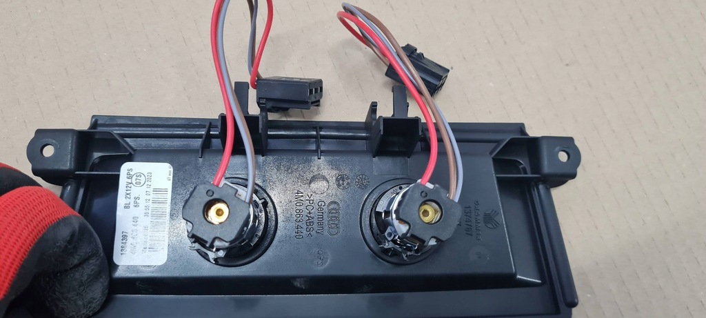 фото №8, Sq8 4m rsq8 q8 роз'єм прикурювача тунель задня 4m0863440 sq7 4m q7