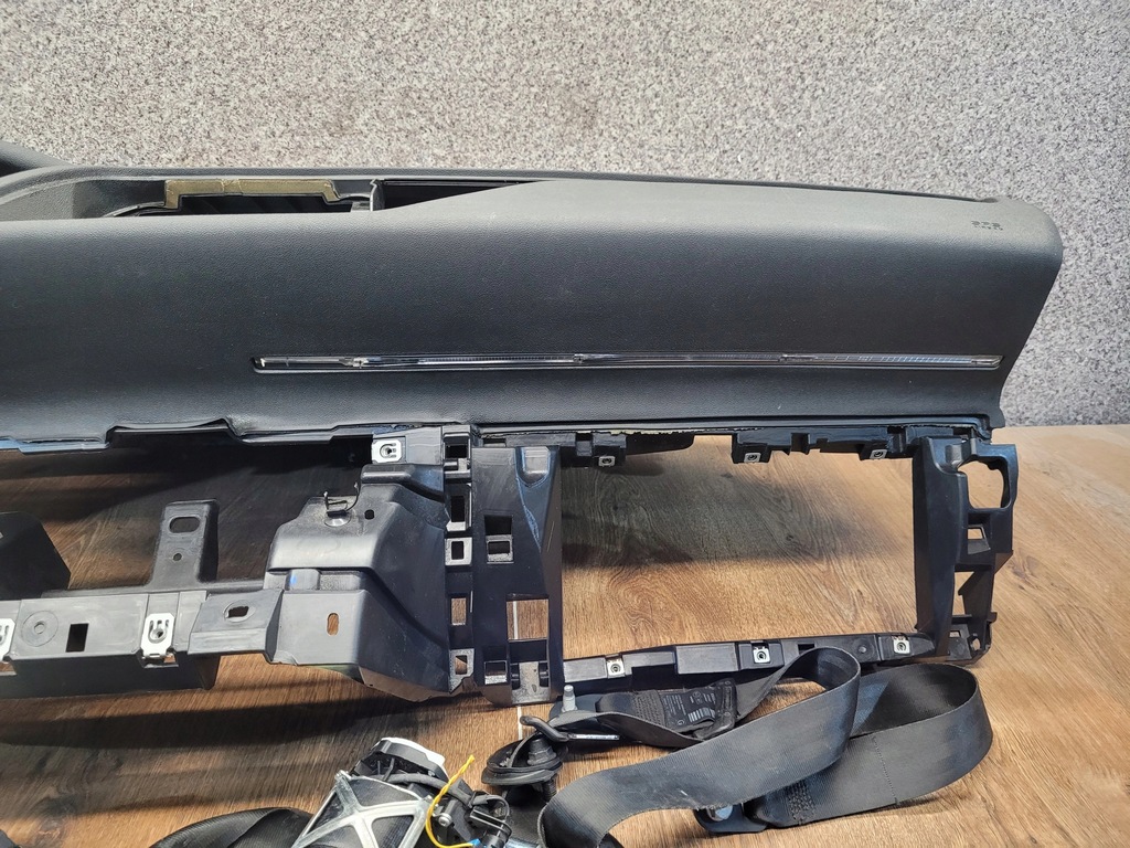 фото №7, Citroen c5 iii 08- приборная панель подушка безопасности ремни подушка