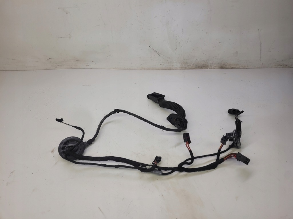 фото №1, Жгут дверь левый задняя audi a4 b8 lift 8k0971687ac