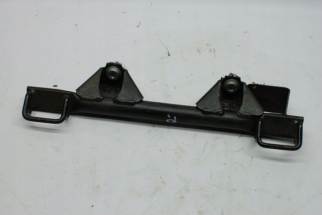 фото №1, Кронштейн isofix 8e0813546a правое audi a4 b6 b7