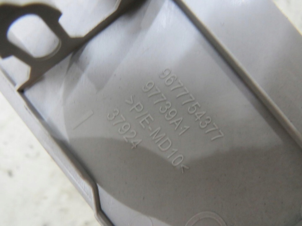 фото №4, Защита стойка левый задняя c4 picasso ii 9677754377