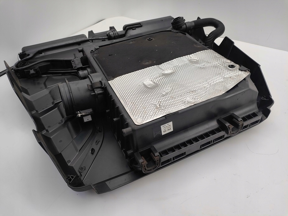 фото №8, Кришка двигуна корпус фільтра 4m0133837 audi q7 4m