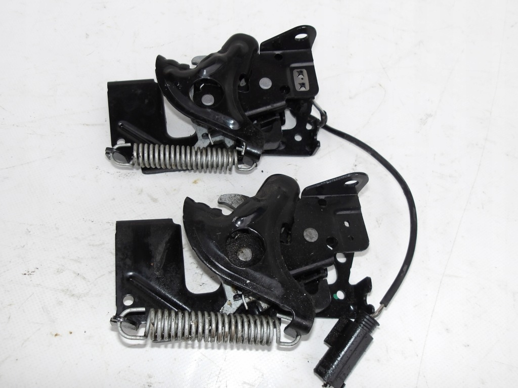 фото №1, Кронштейн кронштейн радіатора праве ліва bmw f20 f21 f30 f31 7245796 7245795