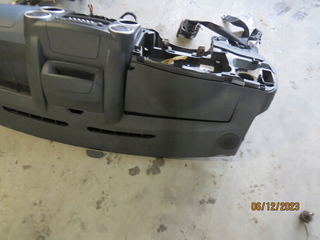 фото №6, Peugeot partner ii консоль панель приладів приладова orginał