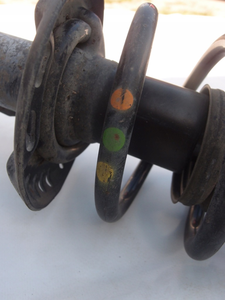 фото №12, Mcperson правий перед 3aa413031m vw passat b7