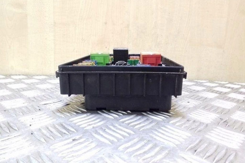 фото №7, Коробка запобіжників vw jetta city sedan 1k0937125a 1.9l бензиновий 85kw