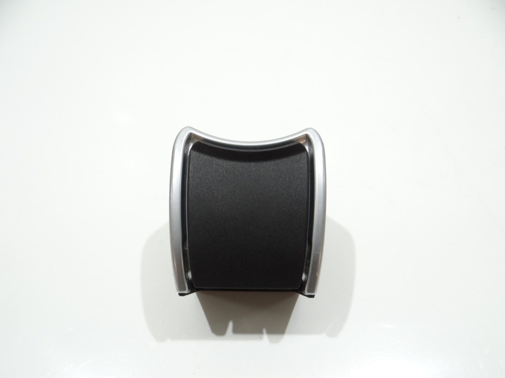 фото №1, Пепельница bmw f07 gt 9181379