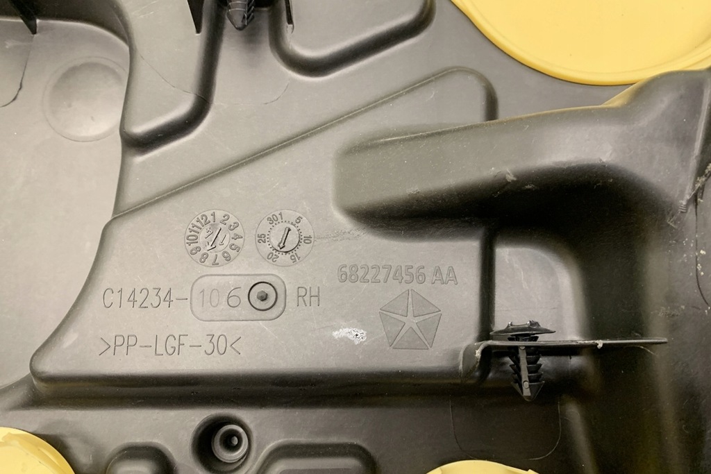 фото №6, Подъемник стекло задних правых дверь jeep cherokee kl 68227456aa 3.2l