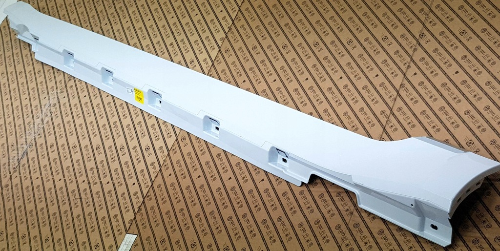 фото №12, Nowa org молдинг порог левая vw arteon 3h l0k1