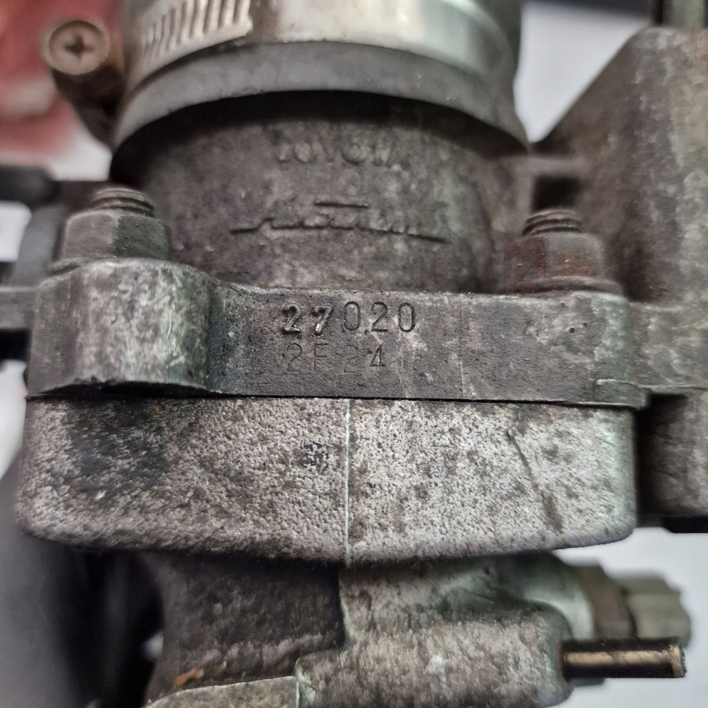 Toyota avensis t250 2004 27020 дросельна заслінка Недорого