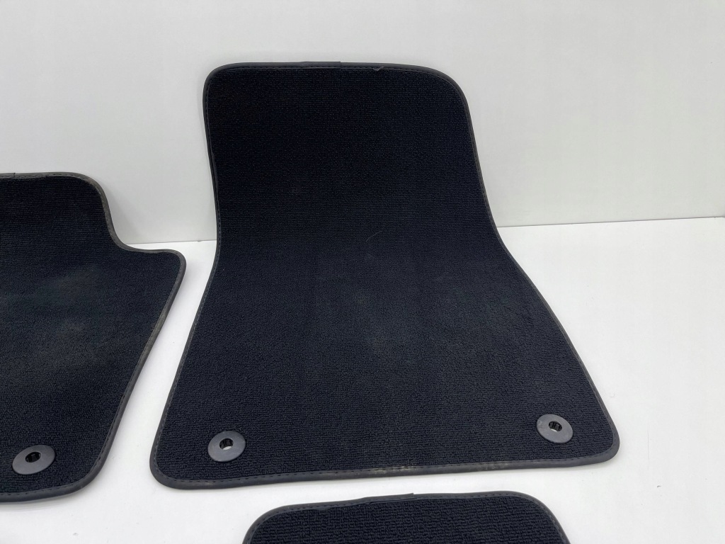 Volvo xc40 коврики велюровые комплект 32328775 в Украине