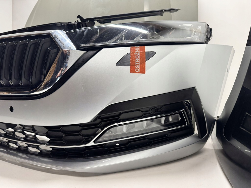 фото №8, Skoda octavia 4 iv 5e3 5e4 kompletny перед бампер капот крила pas лампи