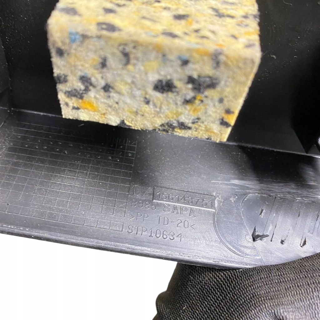 фото №9, Alfa romeo stelvio 2019 права сторона молдинг поріг передня