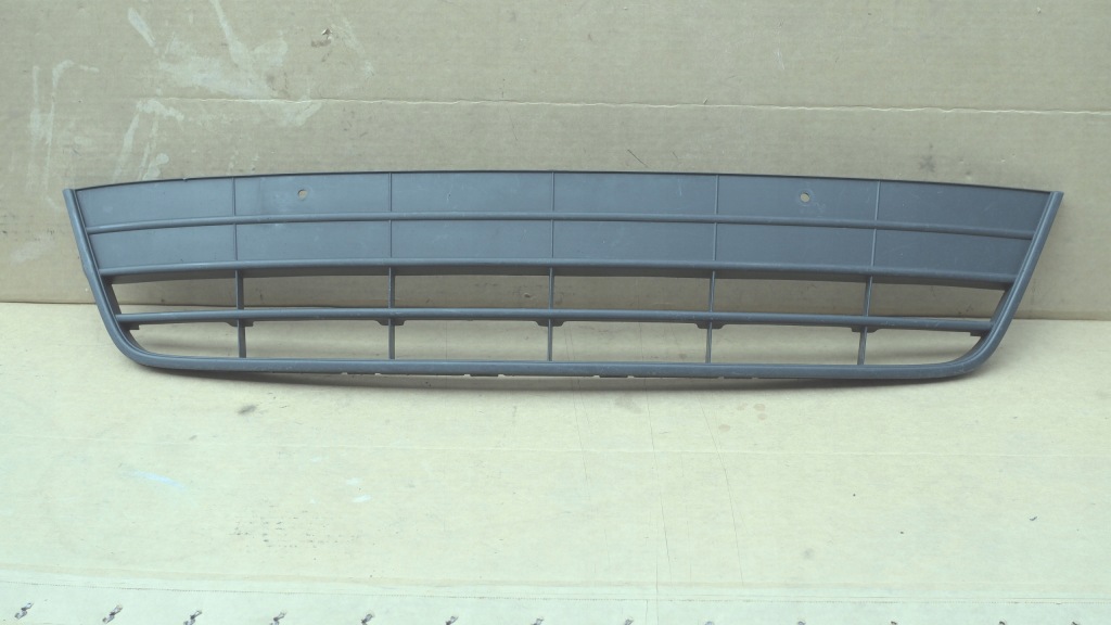 фото №1, Vw golf vi plus решітка бампера хром 5m0853677 d