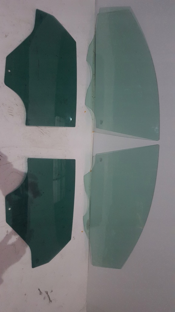 фото №1, Стекло дверь правый левый задняя перед seat altea