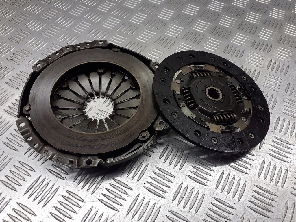 фото №1, Прижим сцепления с диск mitsubishi colt vi 1.3