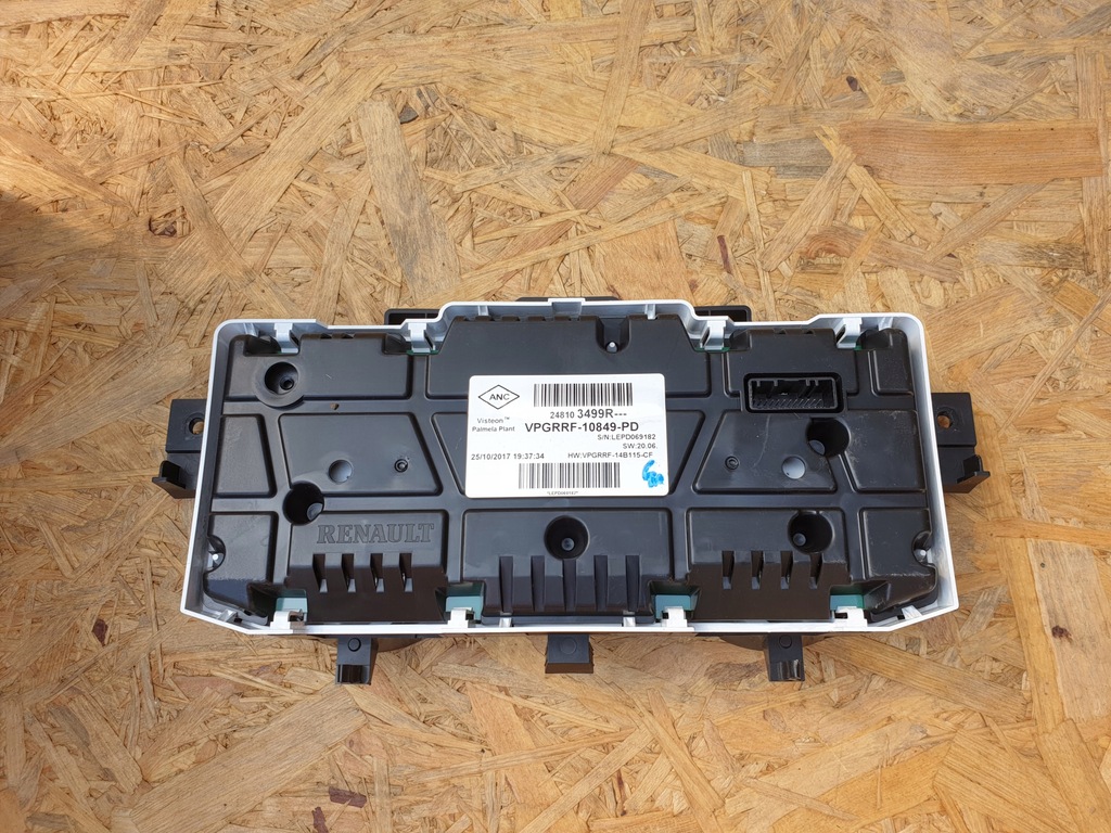 фото №4, Renault captur счетчик приборная панель 248103499r