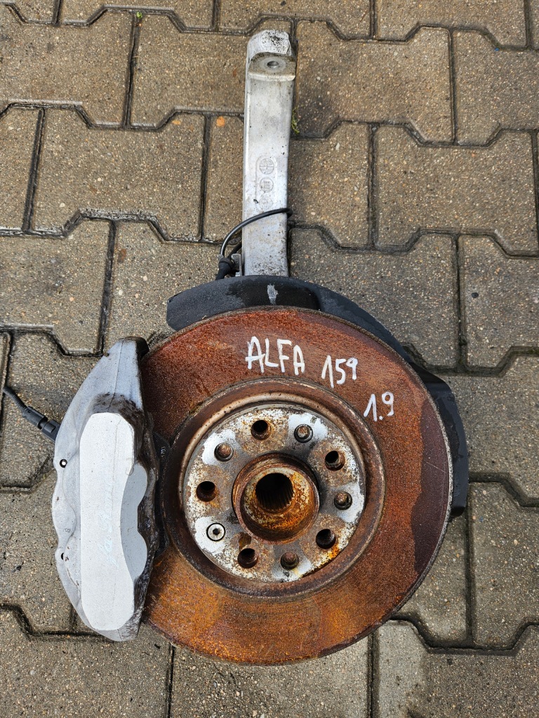 фото №1, Alfa romeo 159 1.9 jtd поворотный кулак суппорт левый перед