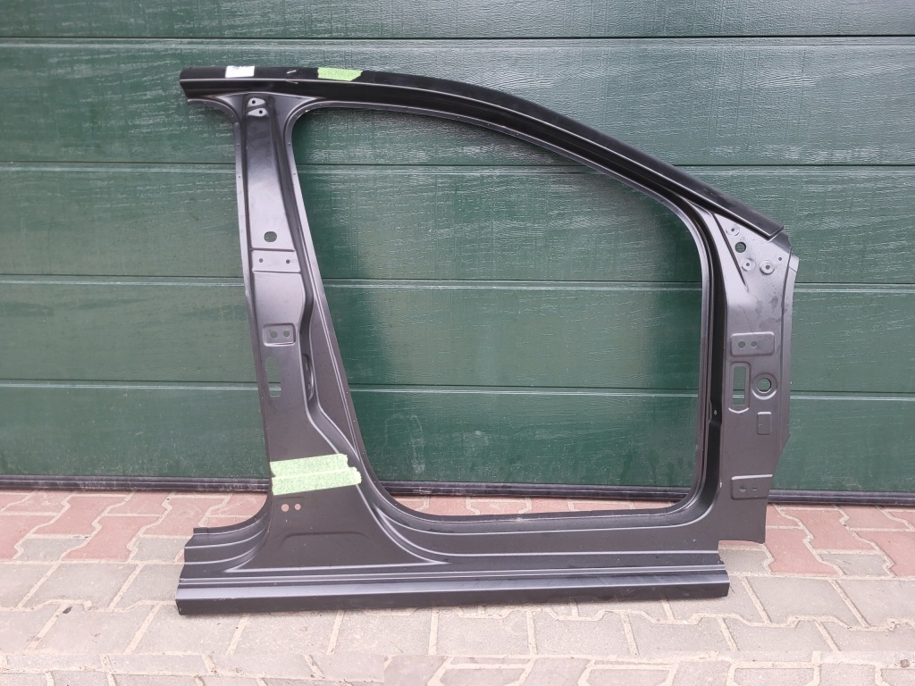 Купить Обшивка порог стойка  правый  vw polo 6r0 6r4