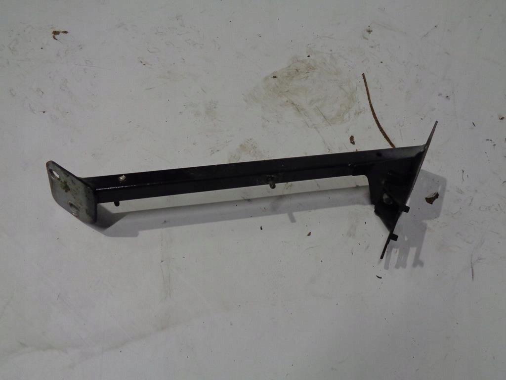 фото №1, Кронштейн крила лівий перед audi a8 d3