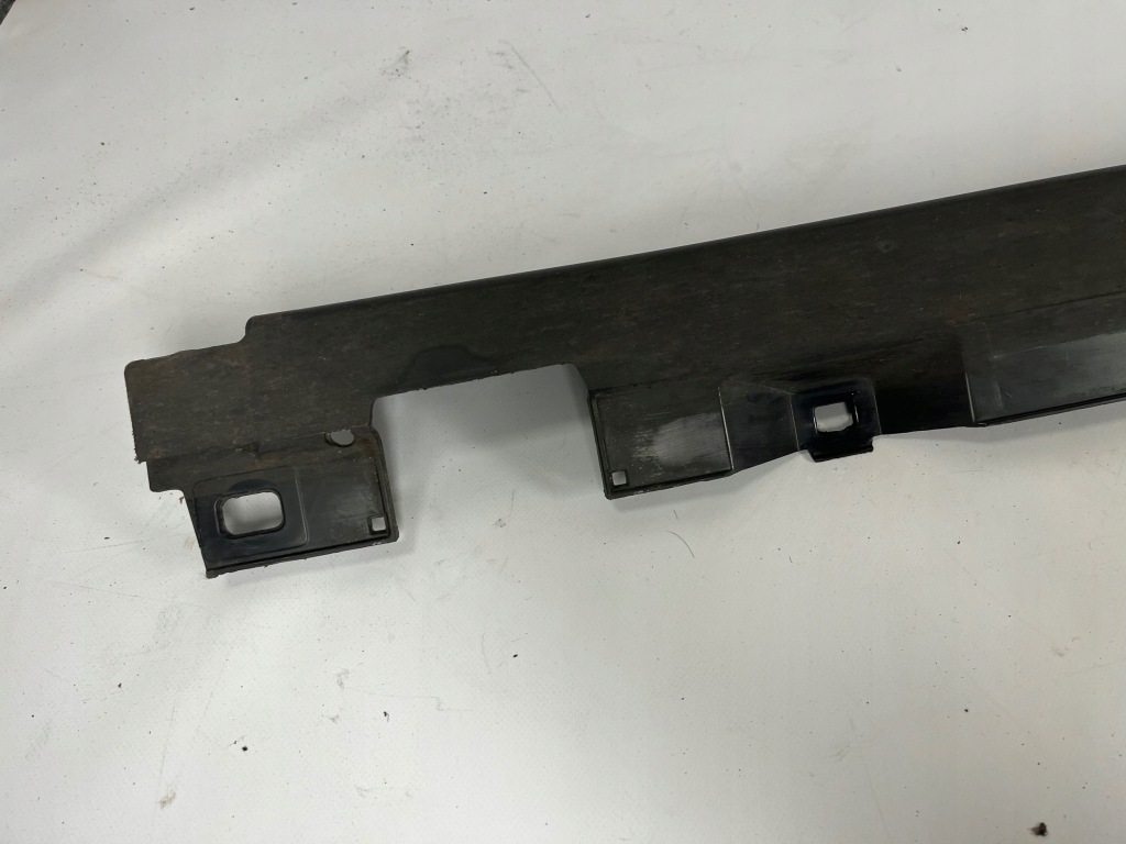 фото №10, Молдинг поріг ліва mercedes glb x247