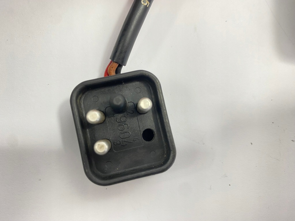 Моторчик левый дворники фары лампа mercedes w140 1408201342 Оригинал