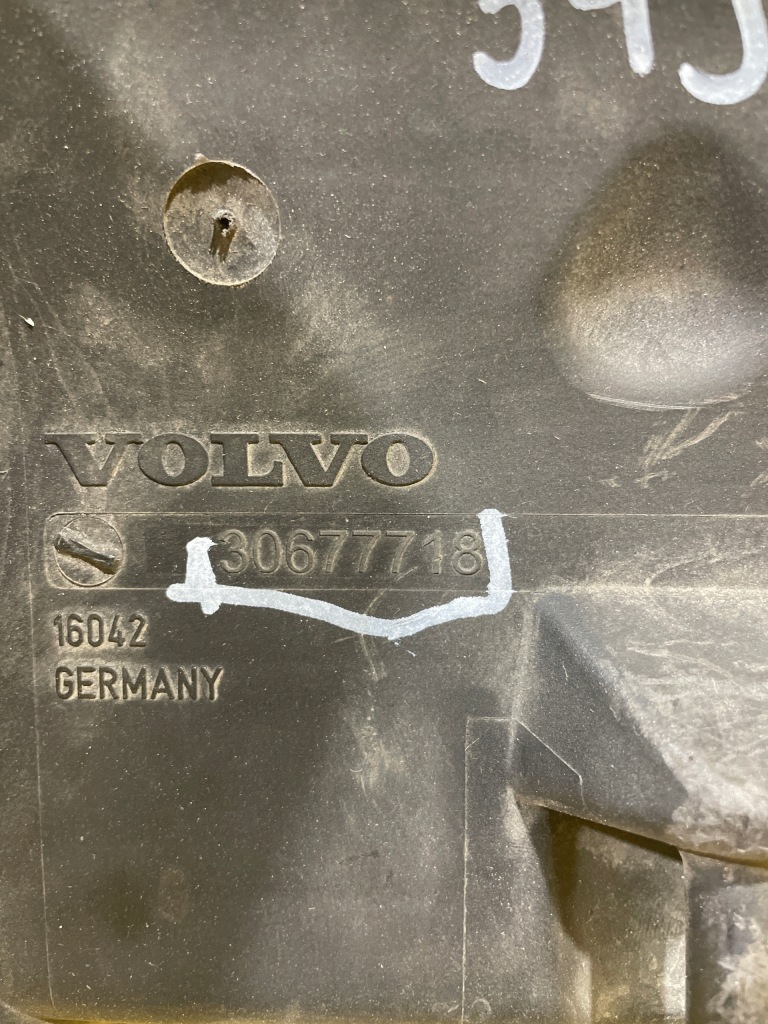 Ford mondeo mk4 2.5 t - корпус + спортивный вкладка фильтра 30677718 Киев