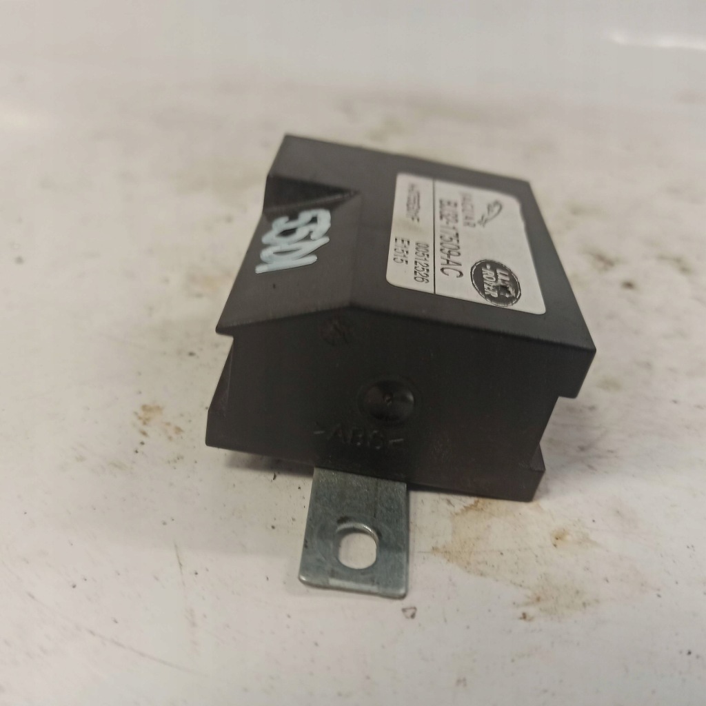 фото №8, Land rover evoque реле дворник bj32-17509-ac