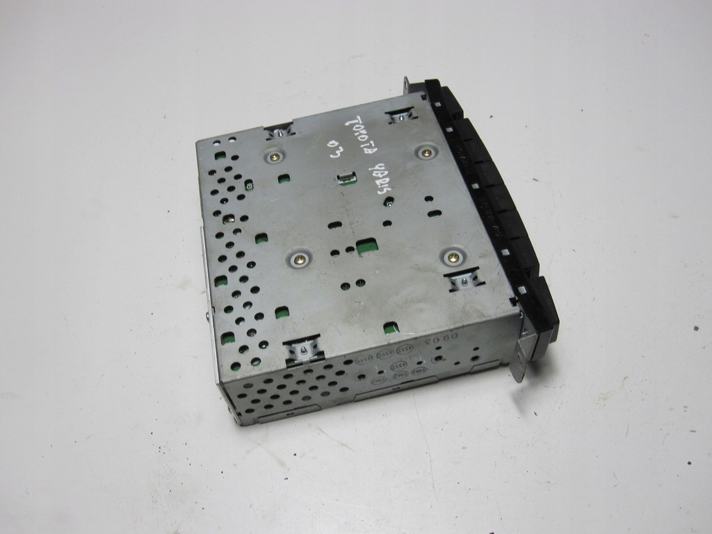 фото №4, Радіопрогравач радіо toyota yaris 03r