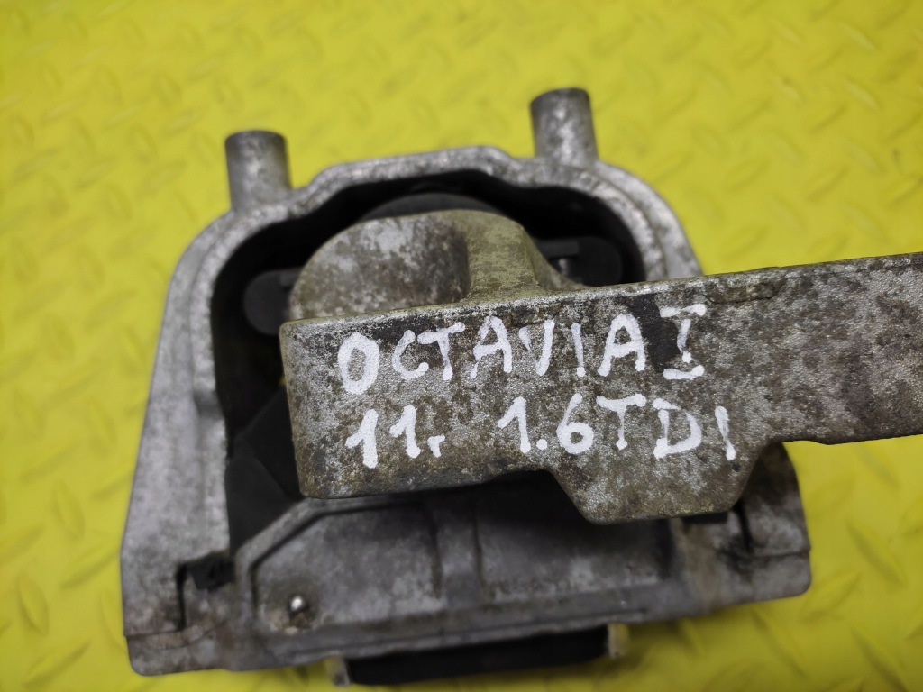 фото №8, Skoda octavia ii 1.6 tdi подушка двигателя 1k0199262cn