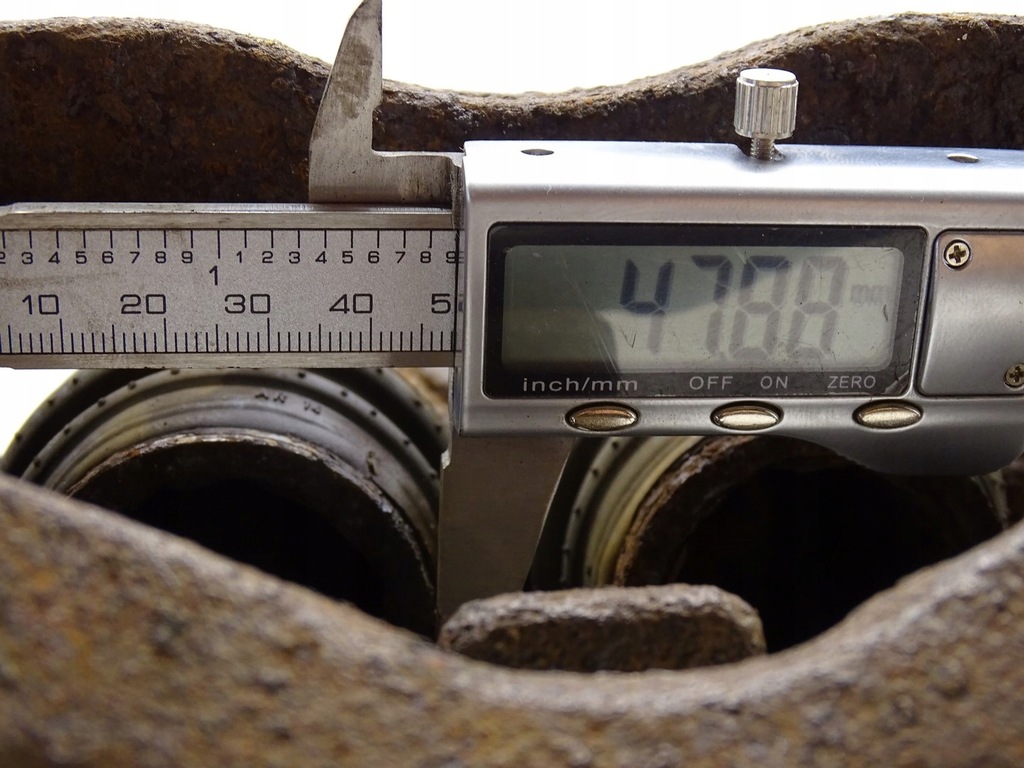 фото №7, Супорт гальмівний правий перед vw crafter i 2e 06r-