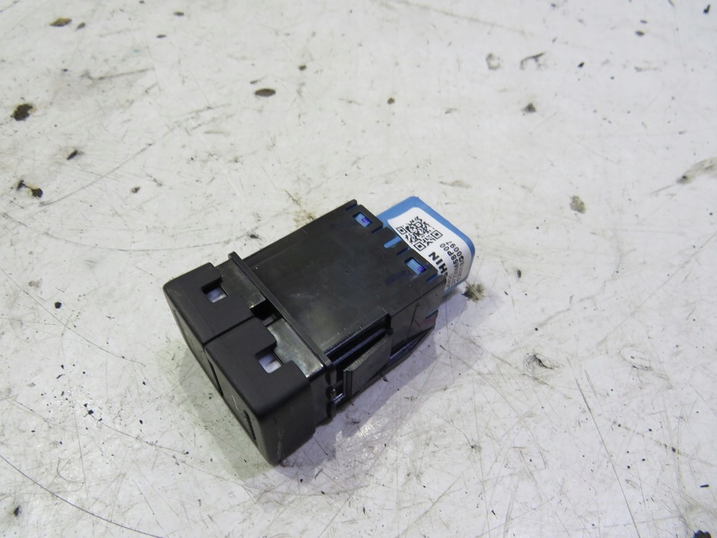 фото №2, Кнопка радара baleno ii 37230m68p00