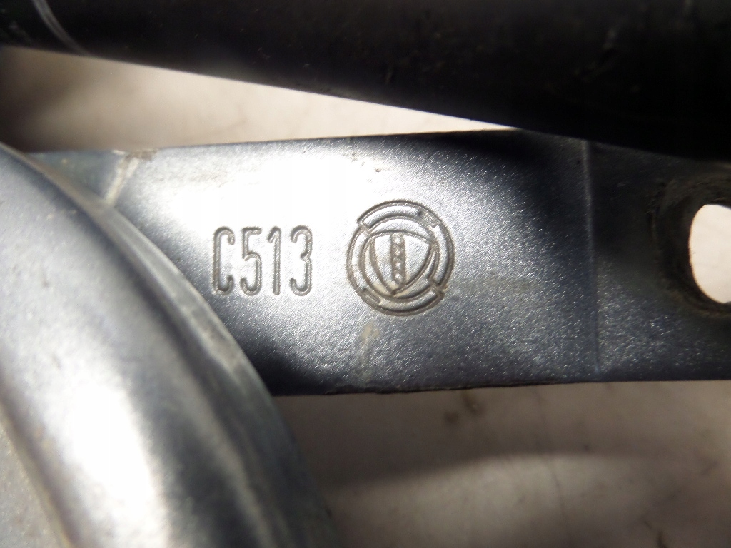 фото №9, Петля капот лівий alfa romeo 147 привід