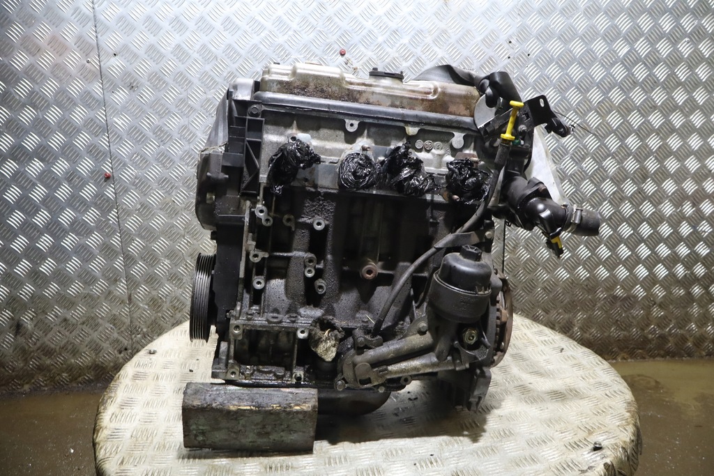 фото №1, Двигатель citroen c2 1.4 73km kfv test