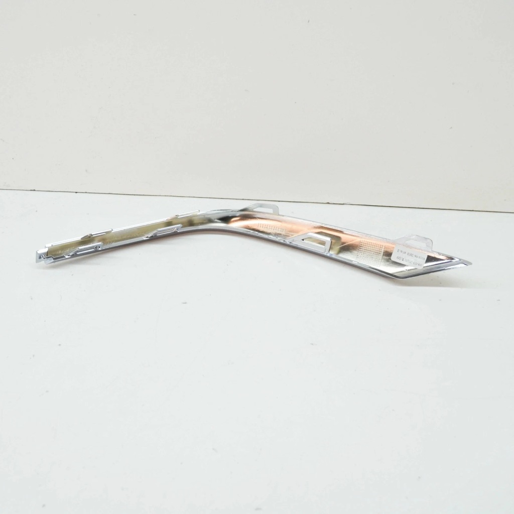 фото №8, Audi a5 sportback 8w6 rear left бампер хром молдинг 8w6853257a3q7