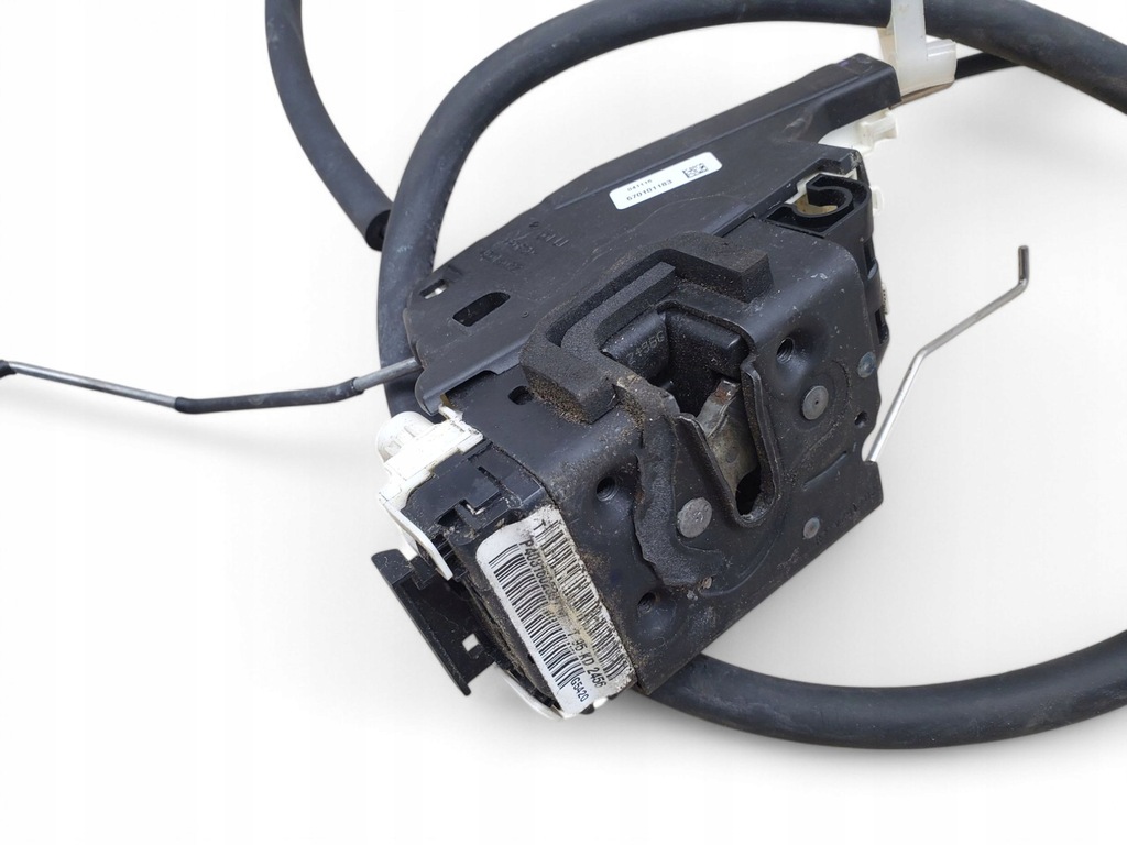 фото №7, Maserati levante 670101183 перед сторона левая замки