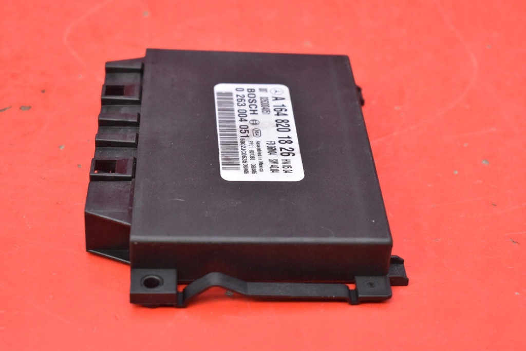 Блок керування модуль pdc a1648201826 mercedes r-klasa w251 3.0 cdi 224 km 05-10 Недорого