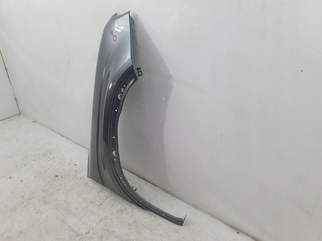 Jeep avenger 23- крило правий перед передній Недорого