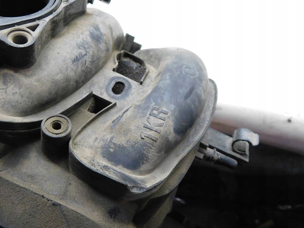 фото №10, Citroen c1 aygo 1.0 2009r колектор всмоктуючий 1kr