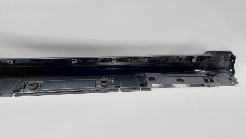 фото №9, Молдинг поріг ліва toyota corolla e21 kombi 75860-02220